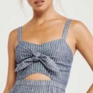 Abercrombie Crop Top Linen & Cotton Blend size XS blue and white stripe